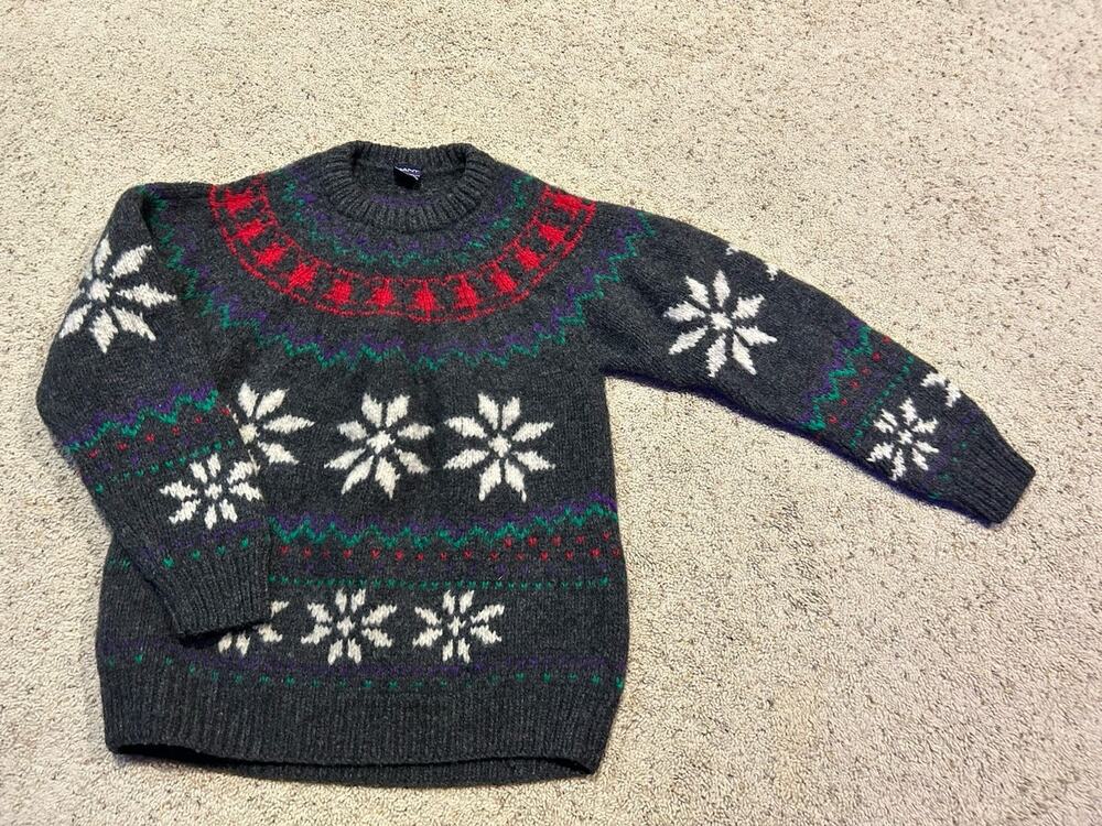 Vtg 80s-90s GANT SWEATER sz S/M Wool Shetland FAIR ISLE SNOWFLAKES UNISEX V25